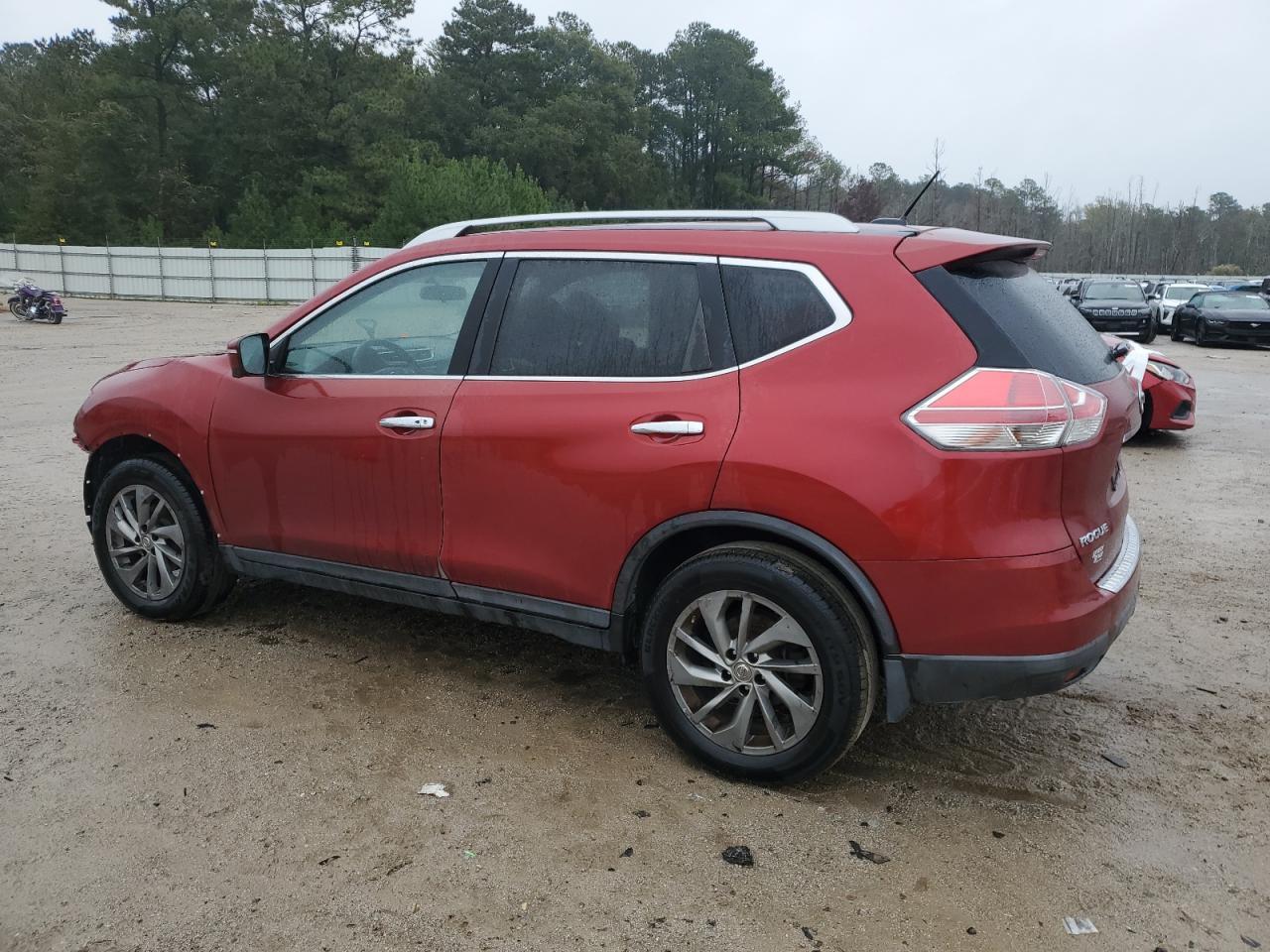 2015 Nissan Rogue S - Фото 2