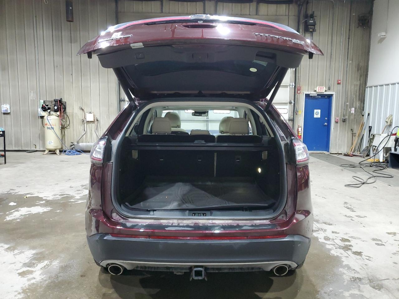 2017 Ford Edge Titanium - Фото 6