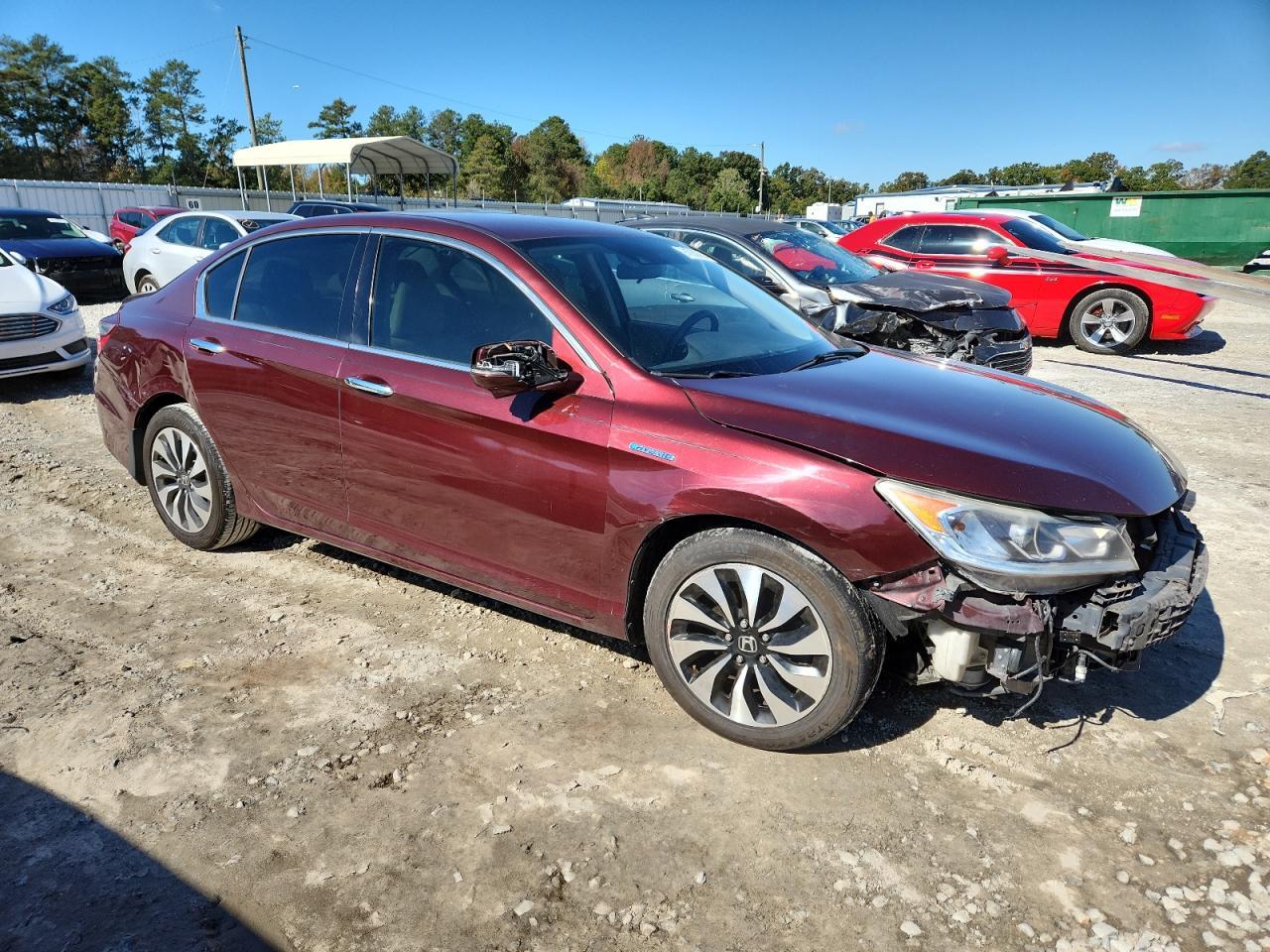 2017 Honda Accord Hybrid - Image 4