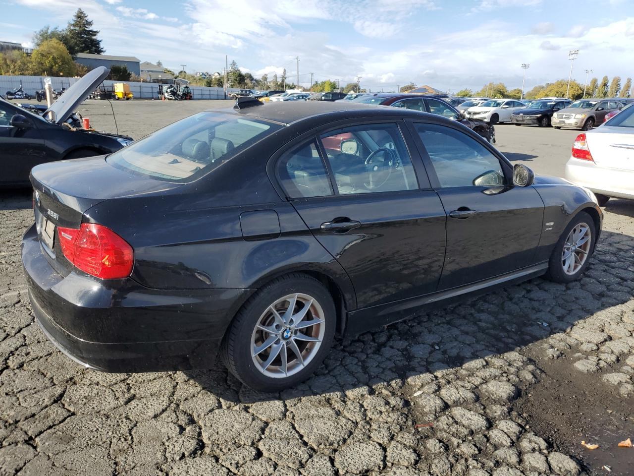 2010 BMW 328 Xi Sulev - Фото 3