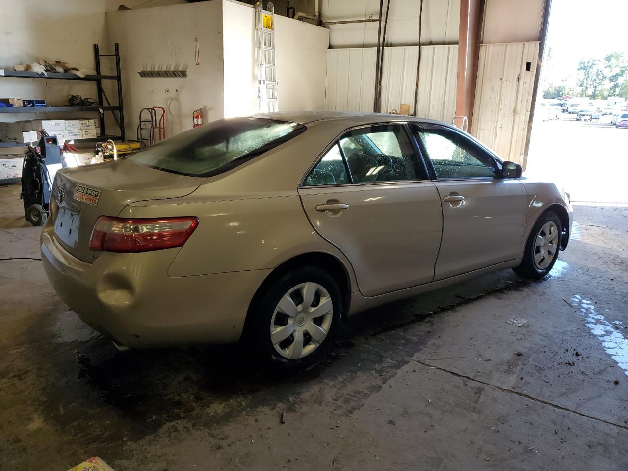2007 Toyota Camry Le - Image 3