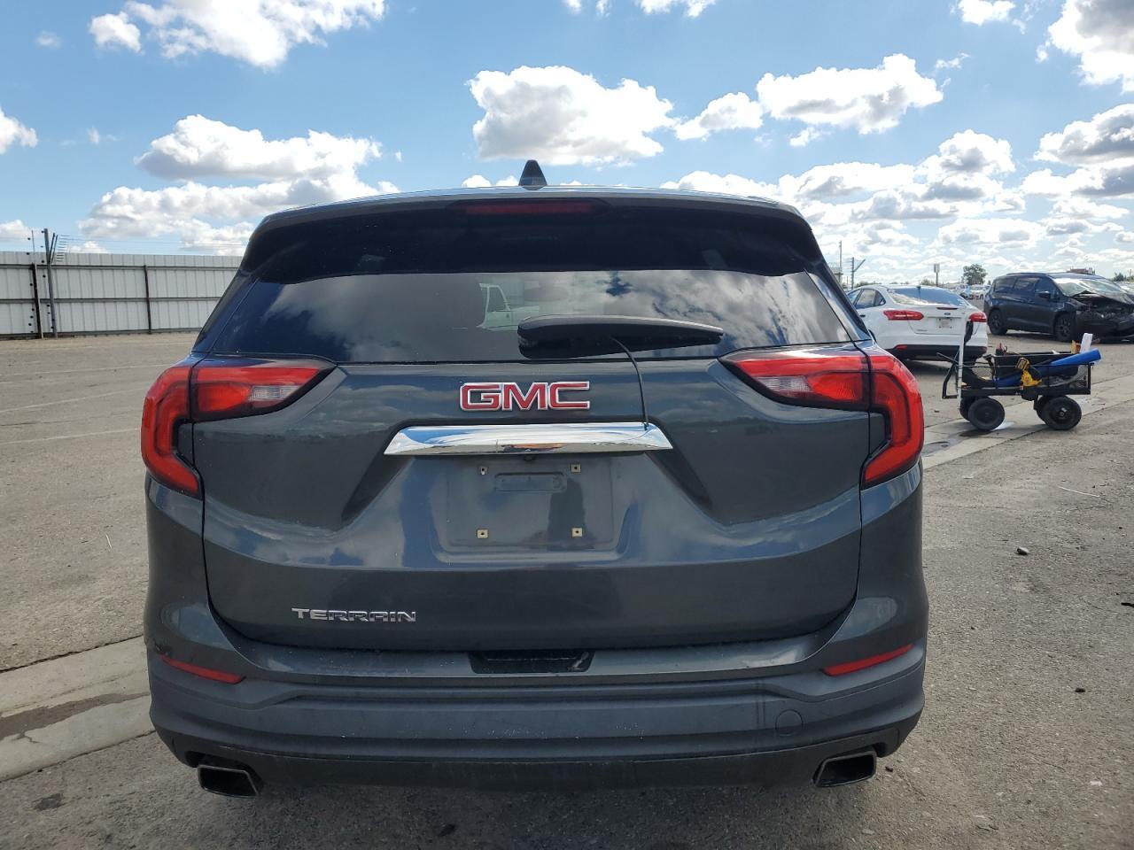 2018 GMC Terrain Sle - Image 6