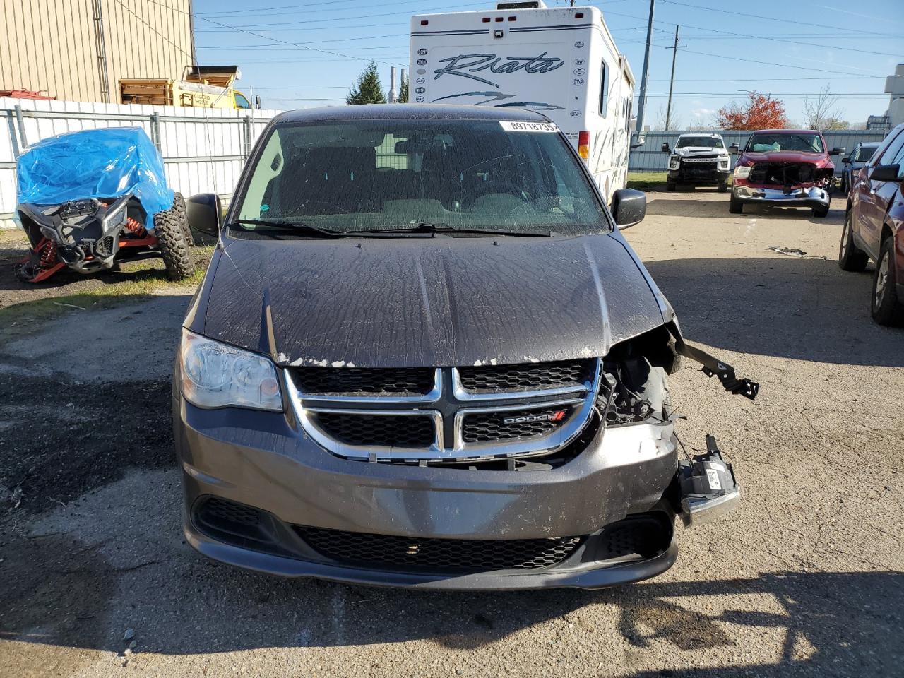 2016 Dodge Grand Caravan Se - Image 5