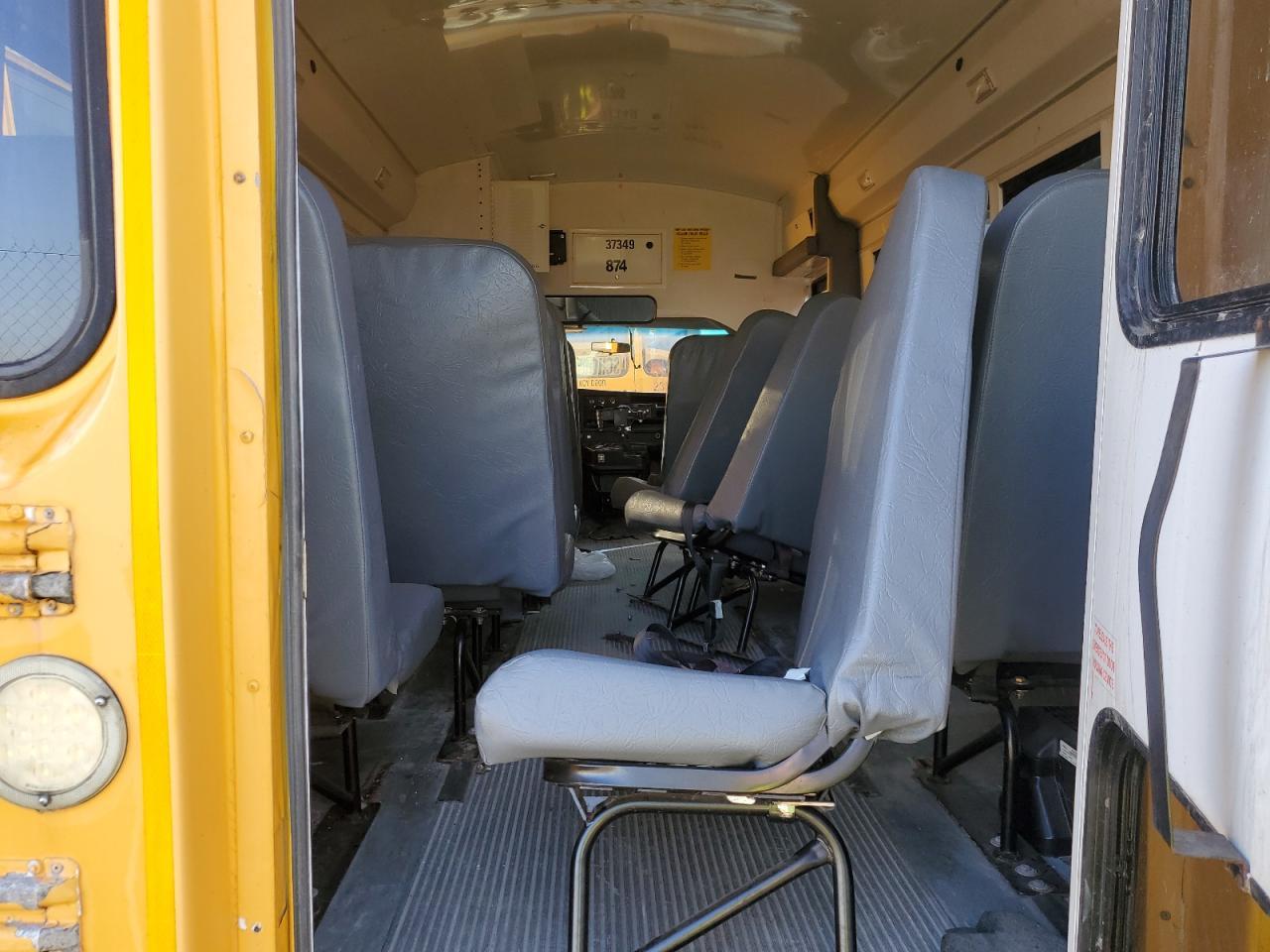 2012 Collins Express G3 - School Bus - Image 6