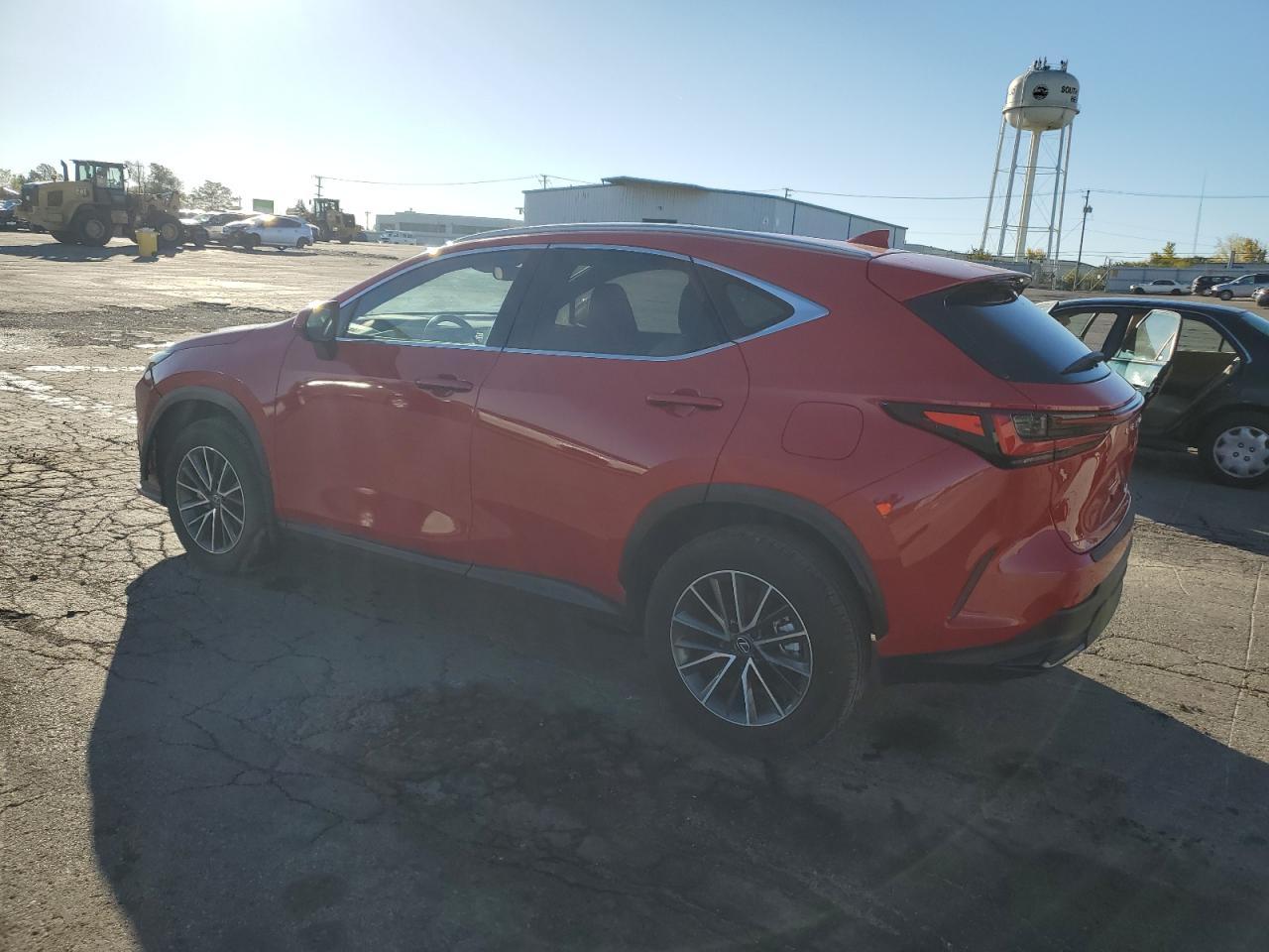 2024 Lexus Nx 350 Premium - Image 2