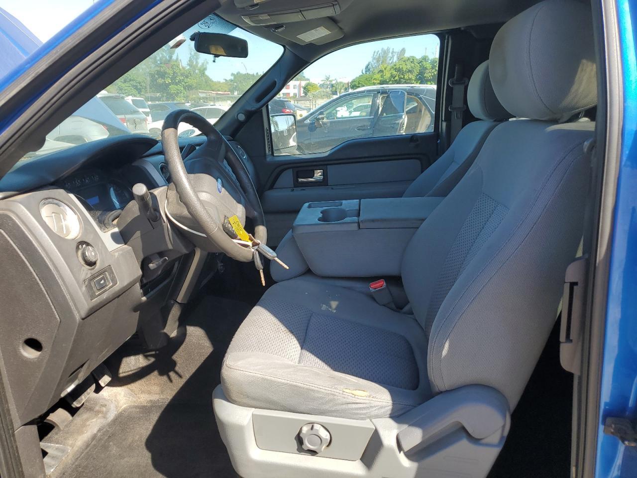 2013 Ford F150 Super Cab - Фото 7