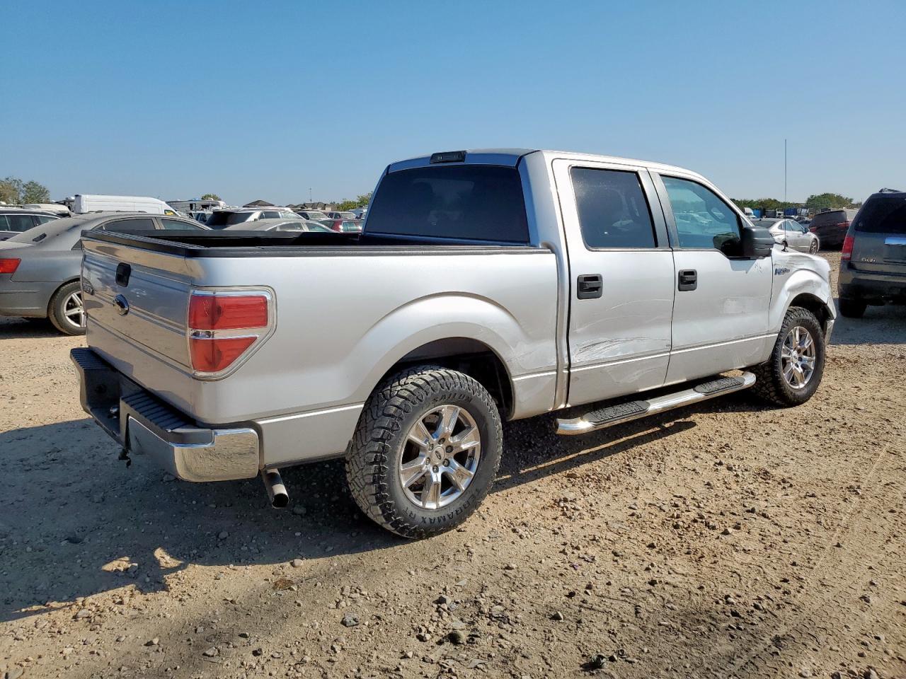 2010 Ford F150 Supercrew - Фото 3
