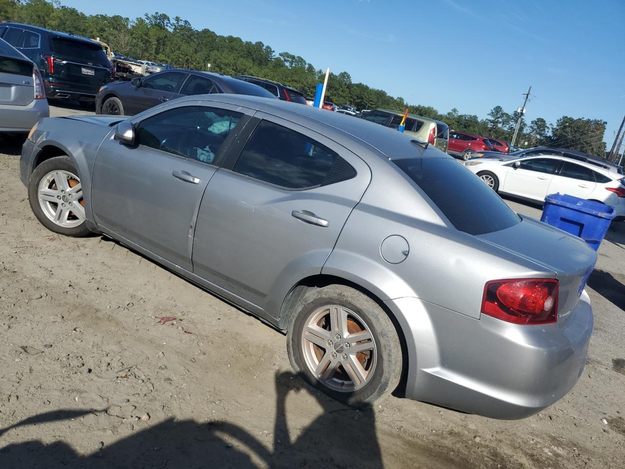 2014 Dodge Avenger Sxt - Image 2