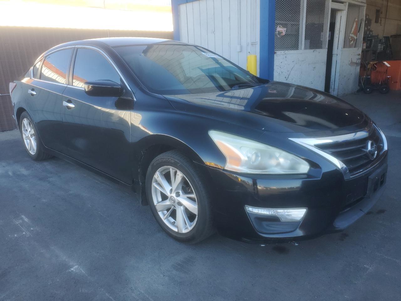 2013 Nissan Altima 2.5 - Image 4