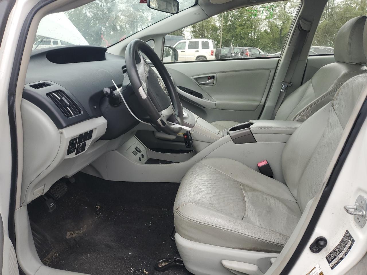 2012 Toyota Prius - Фото 7