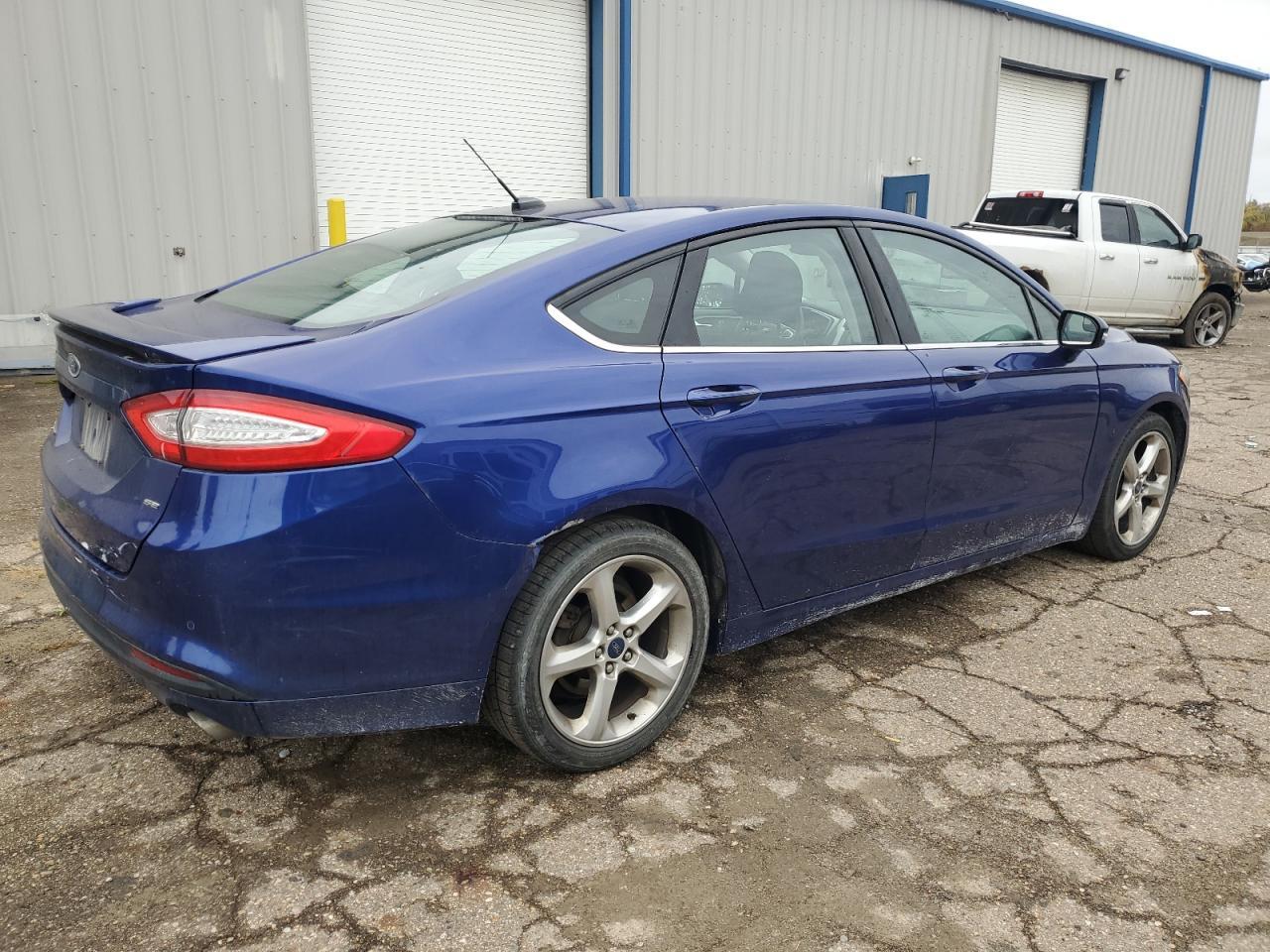 2016 Ford Fusion Se - Фото 3