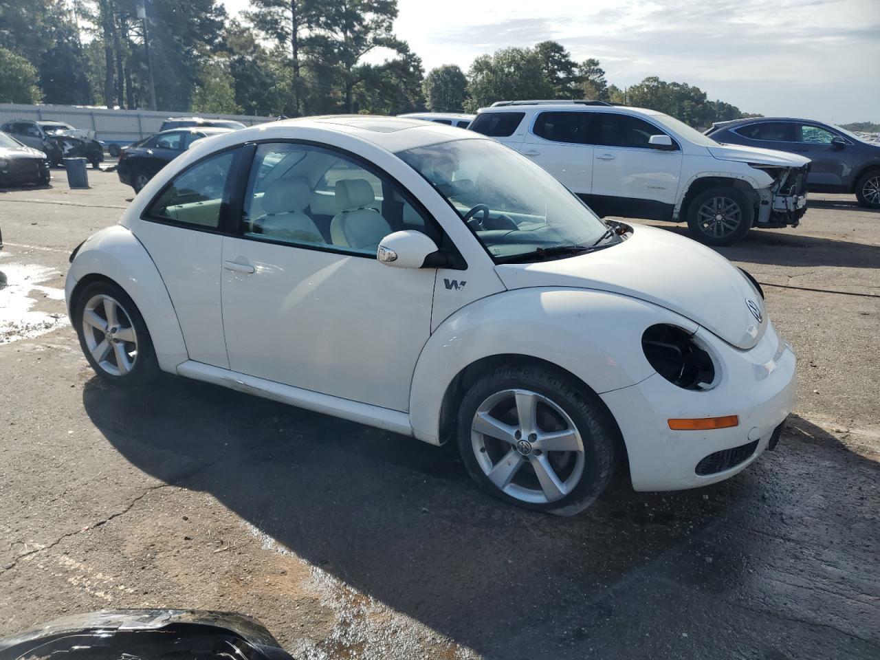 2008 Volkswagen New Beetle Triple White - Фото 4