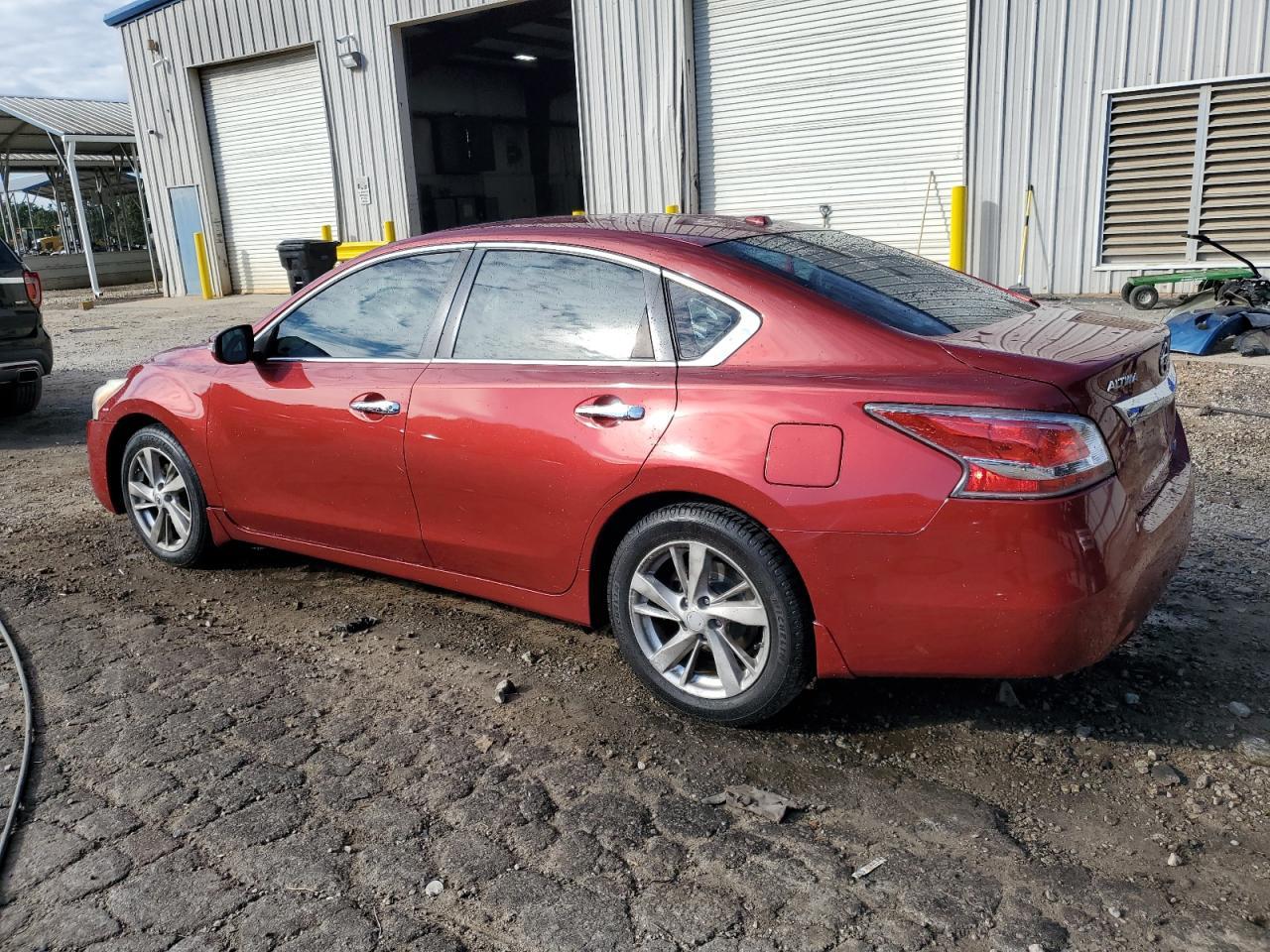 2014 Nissan Altima 2.5 - Image 2