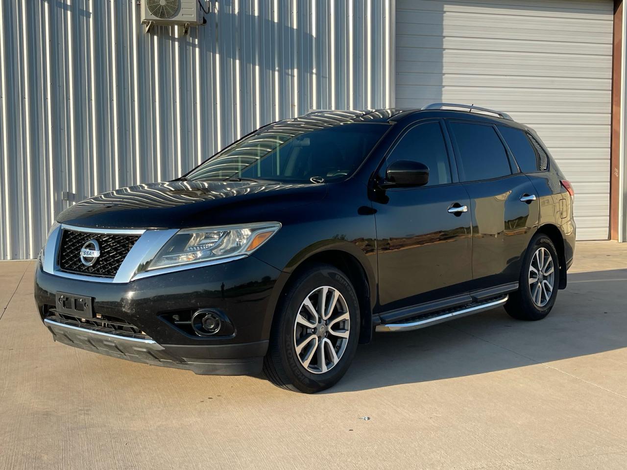 2014 Nissan Pathfinder S - Фото 2