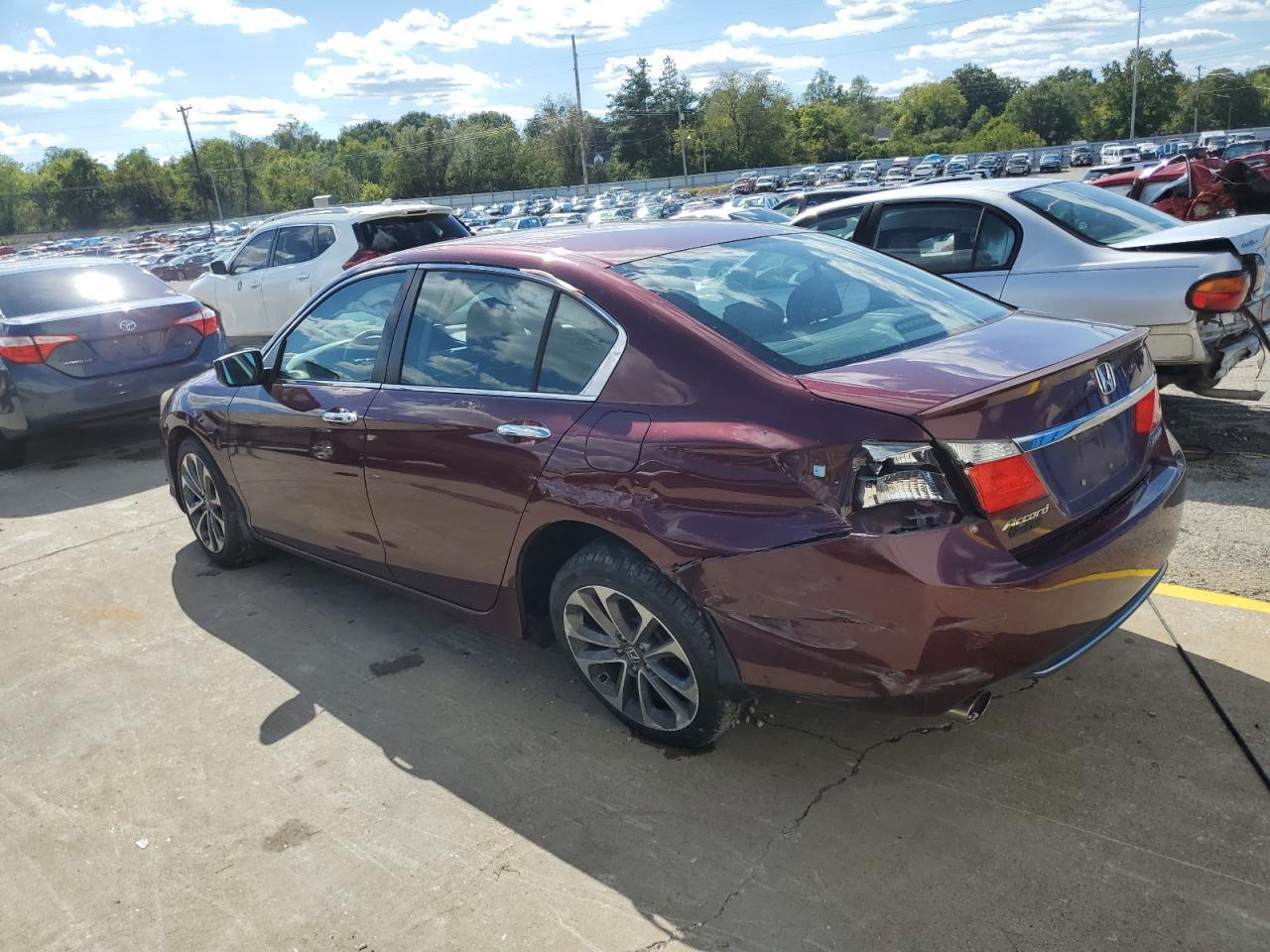 2015 Honda Accord Sport - Фото 2