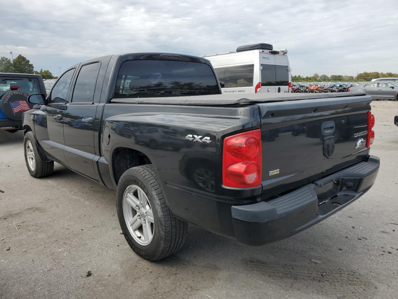 2010 Dodge Dakota Sxt - Фото 2