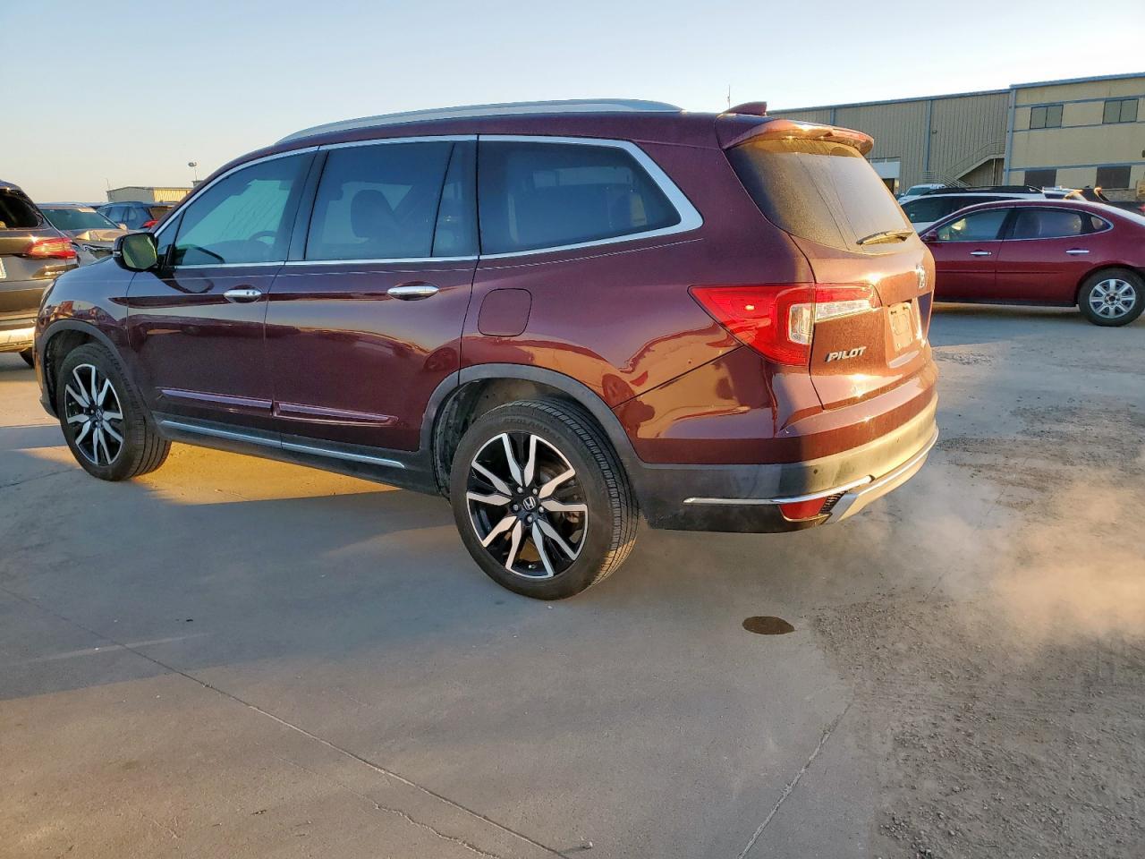 2019 Honda Pilot Elite - Фото 2