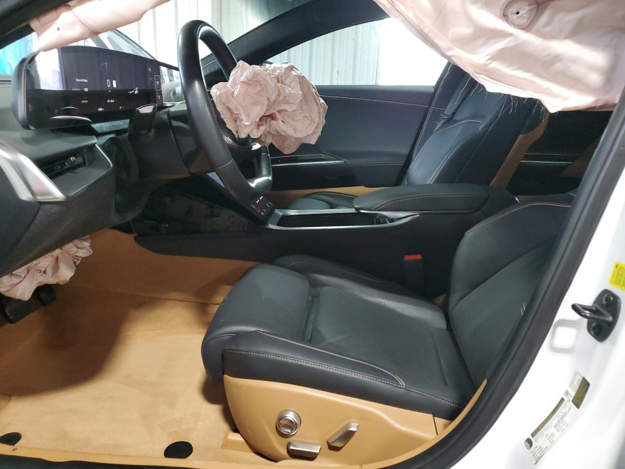 2023 Lucid Motors Air Touring - Image 7