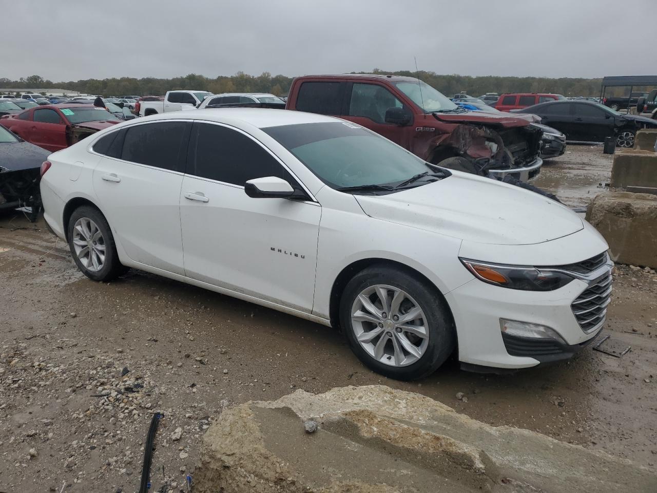 2022 Chevrolet Malibu Lt - Фото 4