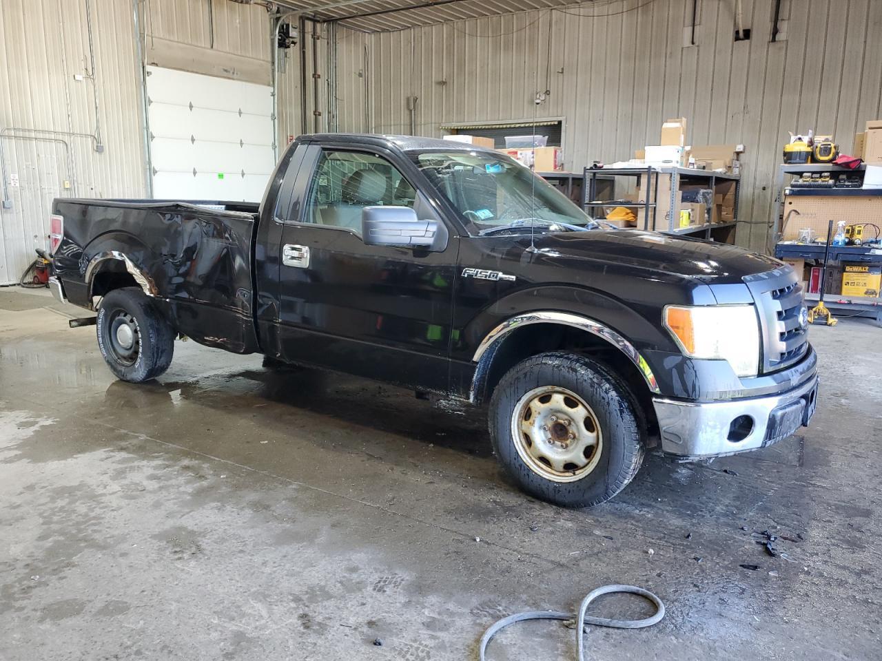 2010 Ford F150 - Фото 4