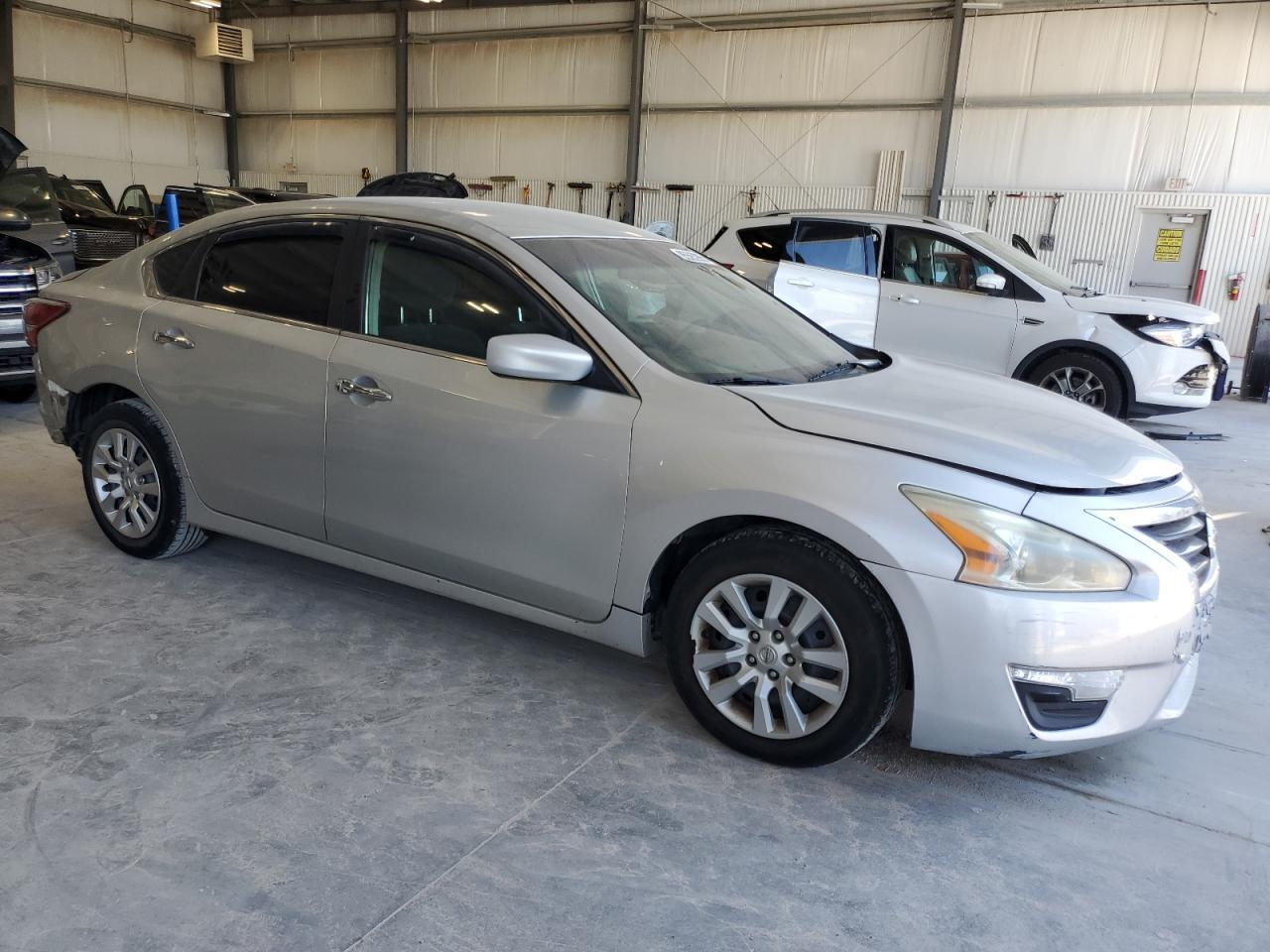 2013 Nissan Altima 2.5 - Фото 4
