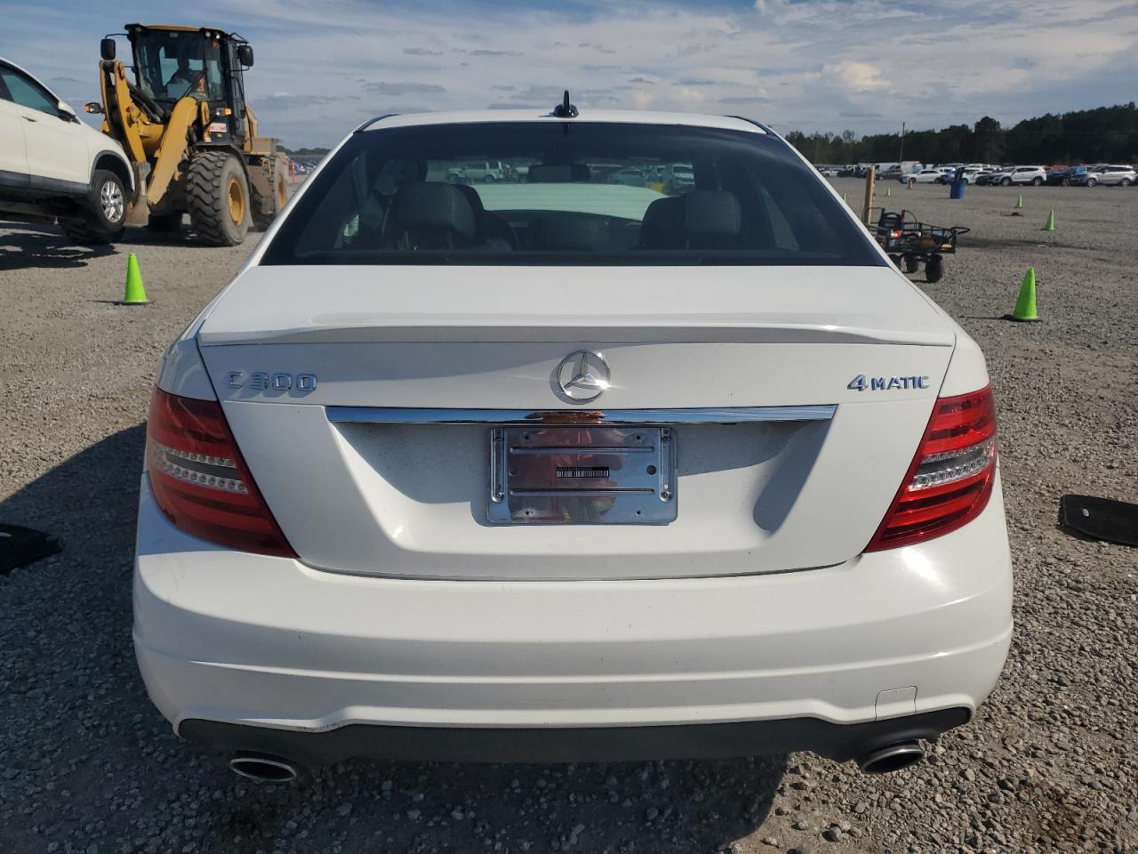 2014 Mercedes-Benz C 300 4Matic - Image 6