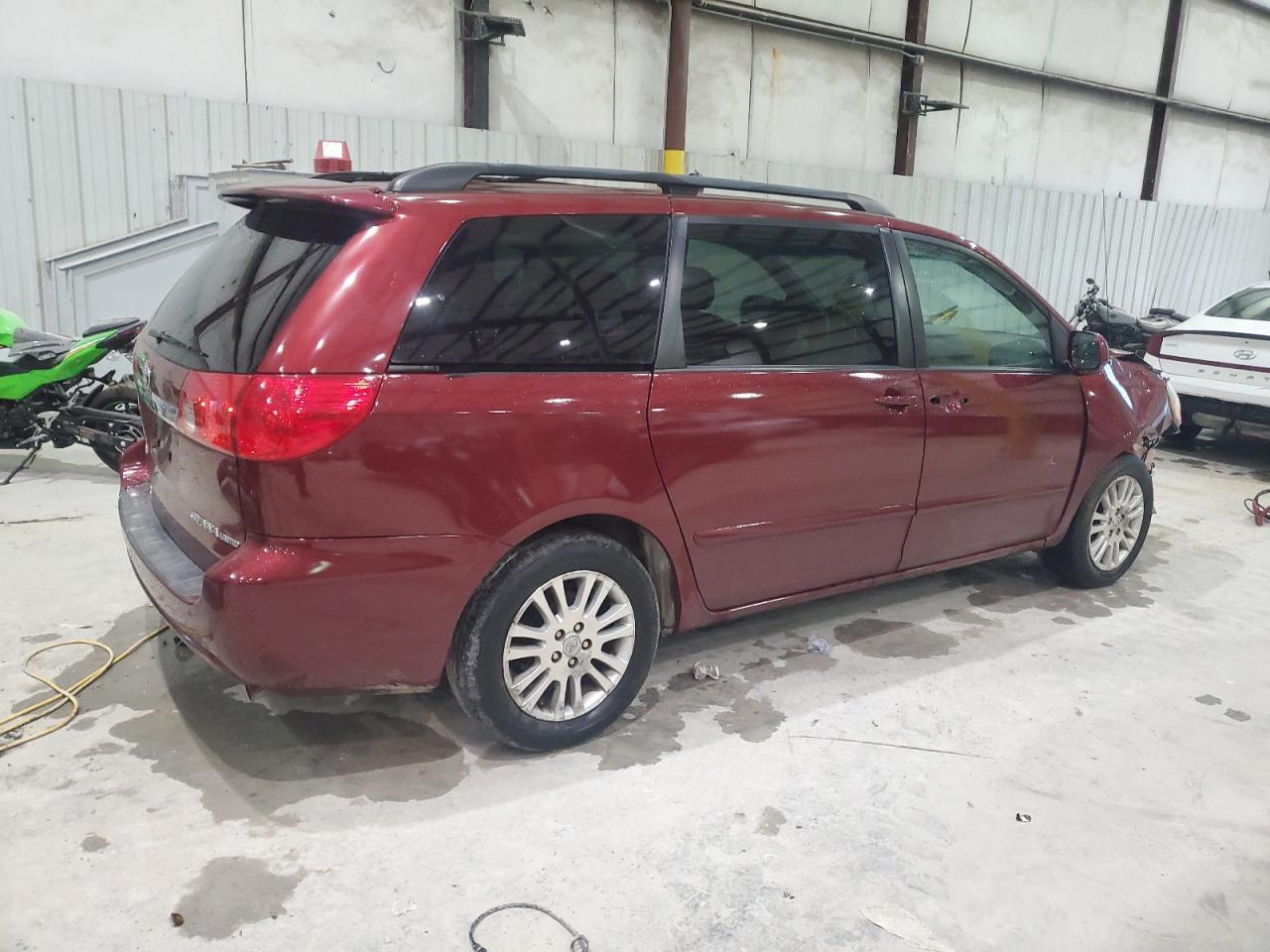 2008 Toyota Sienna Xle - Фото 3