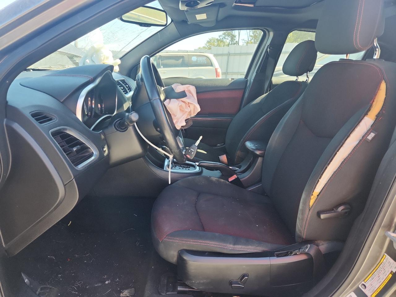 2012 Dodge Avenger Sxt - Image 7