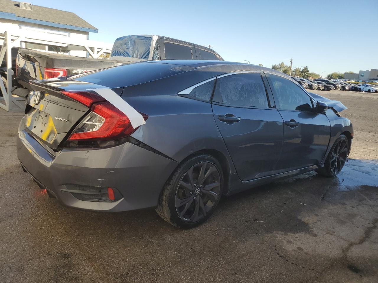 2019 Honda Civic Sport - Image 3