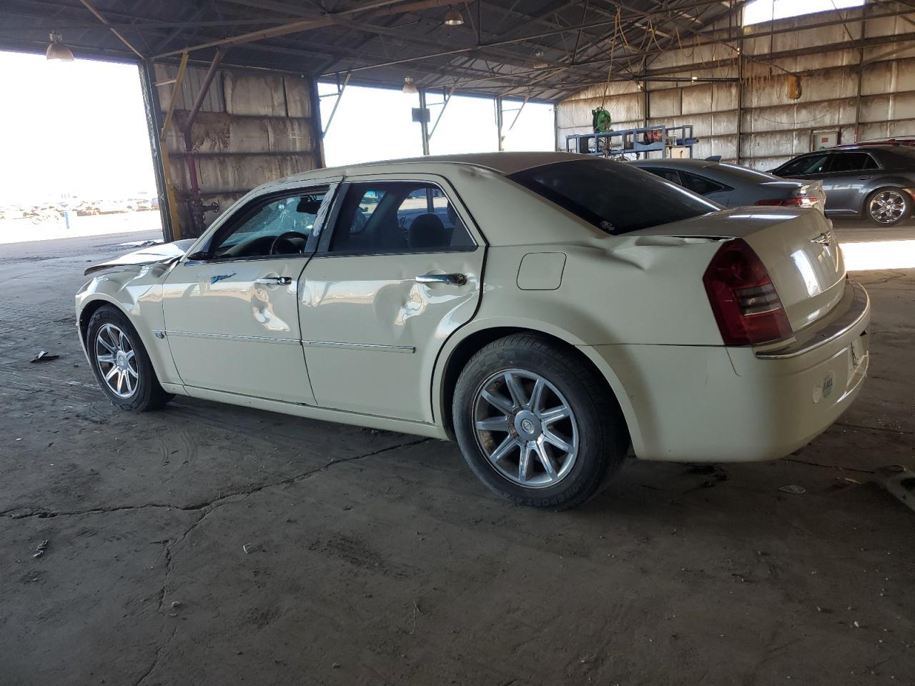2006 Chrysler 300C - Фото 2