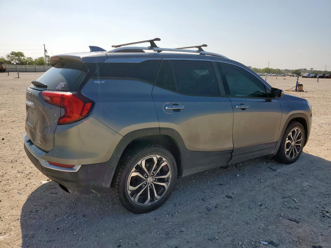 2020 GMC Terrain Slt - Фото 3