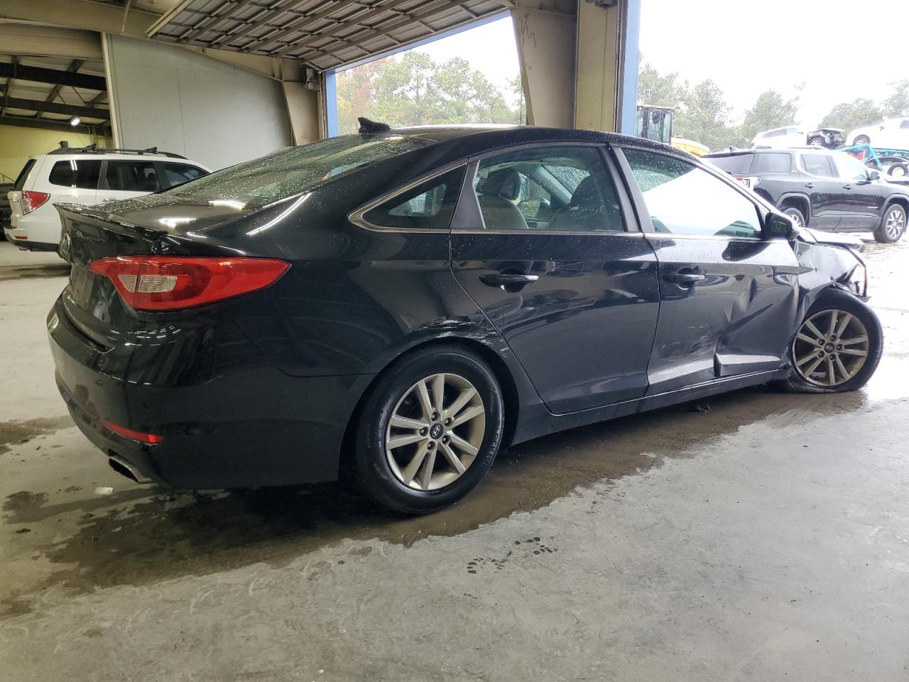 2017 Hyundai Sonata Se - Фото 3