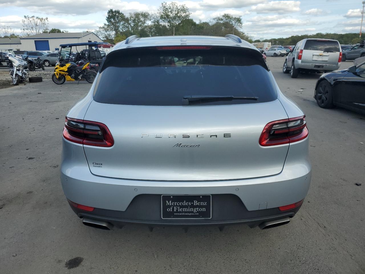 2017 Porsche Macan - Фото 6