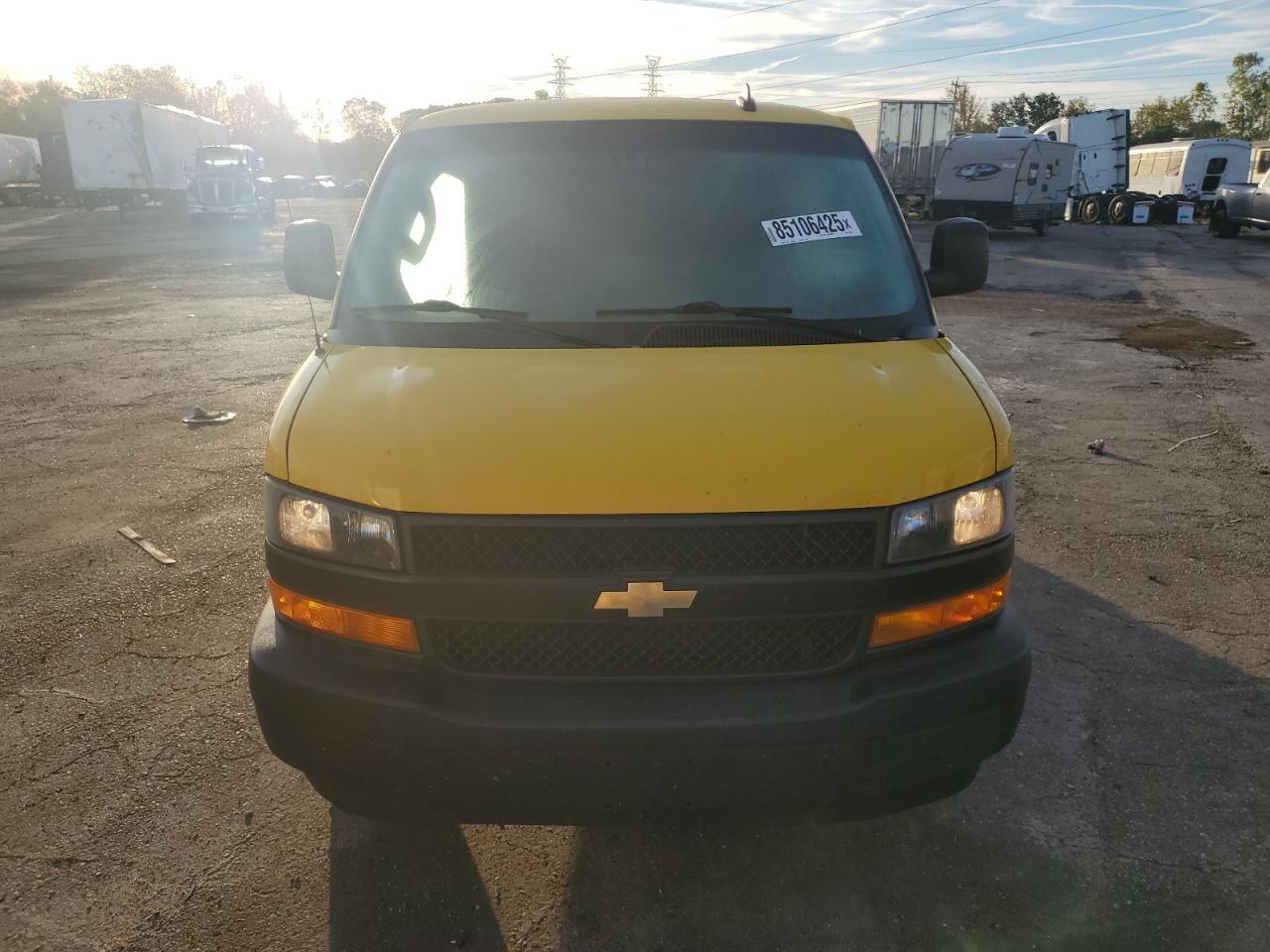 2021 Chevrolet Express G2500 - Image 5