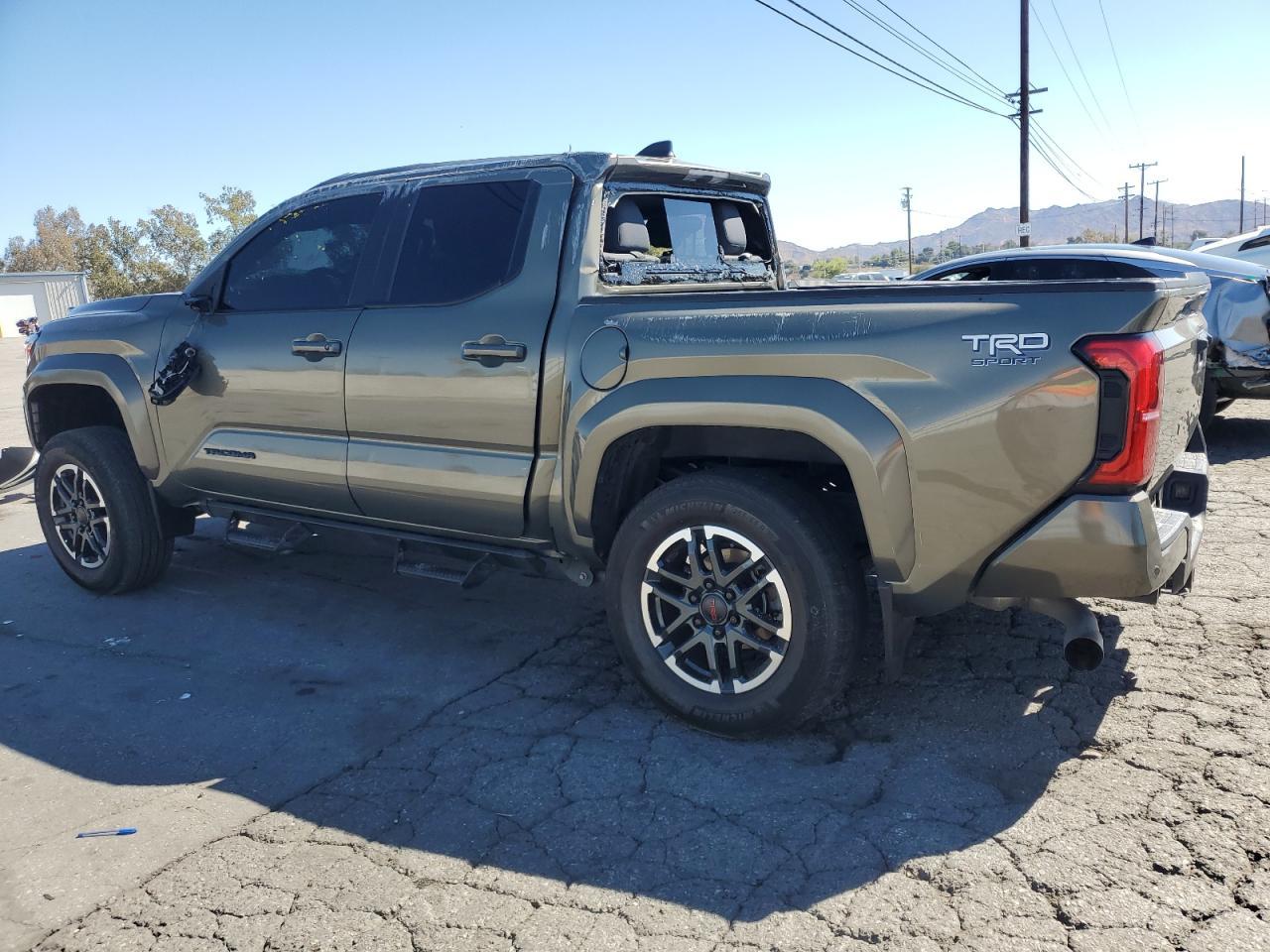2024 Toyota Tacoma Double Cab - Фото 2