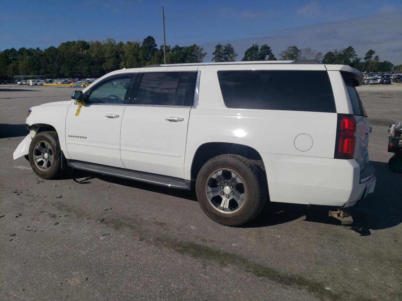 2017 Chevrolet Suburban K1500 Premier - Image 2