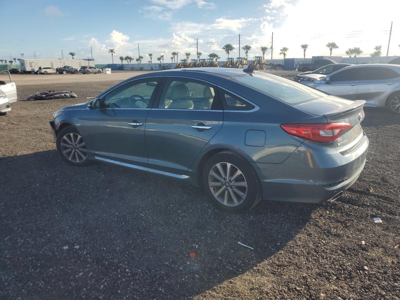 2016 Hyundai Sonata Sport - Фото 2