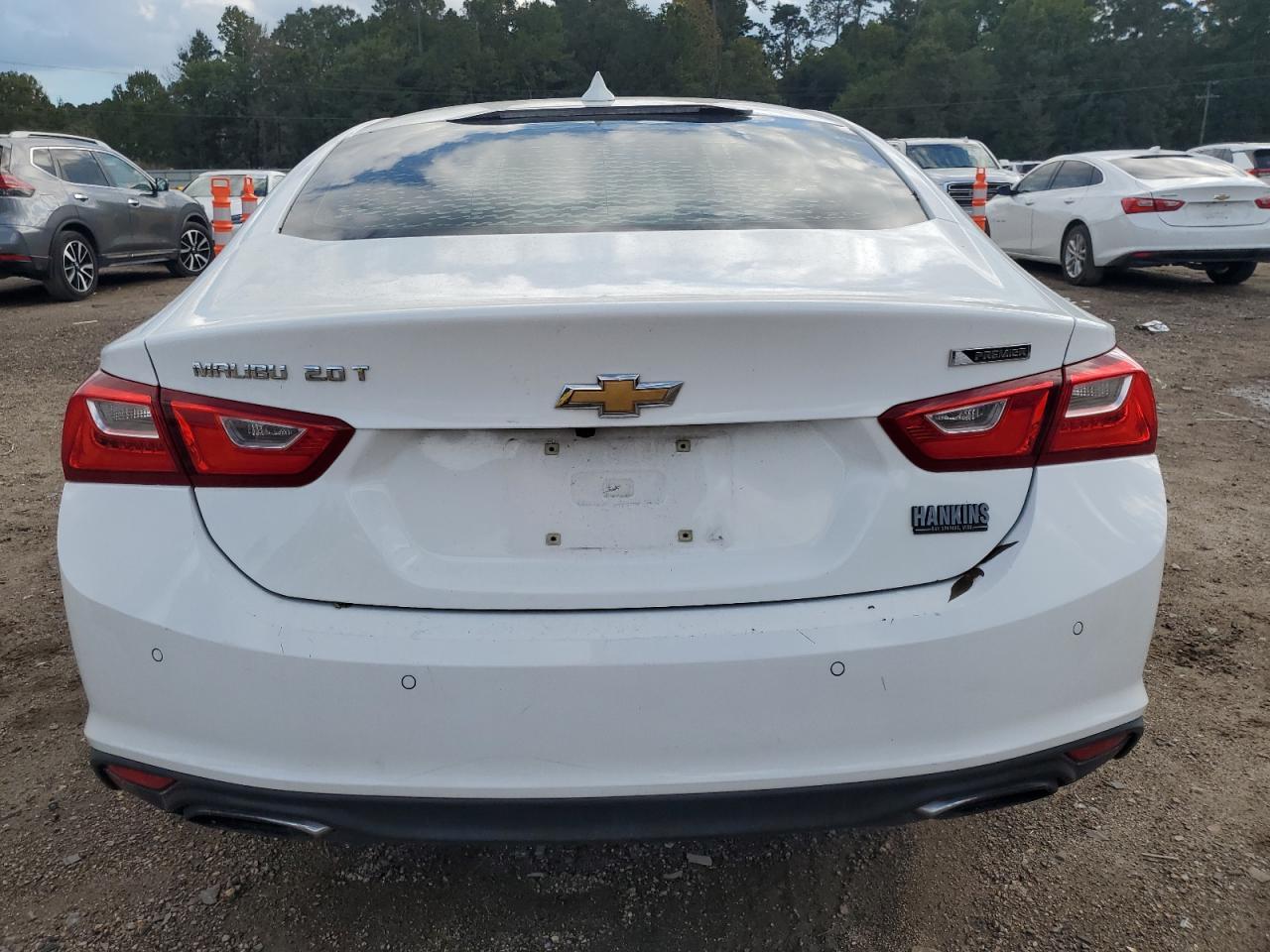2016 Chevrolet Malibu Premier - Фото 6