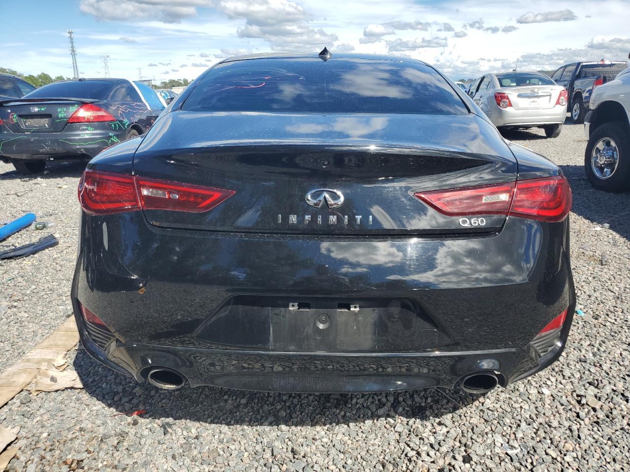 2017 Infiniti Q60 Premium - Фото 6