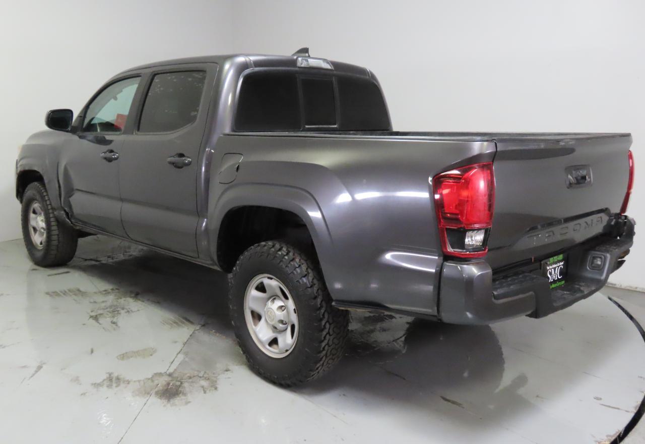 2018 Toyota Tacoma Double Cab - Фото 4