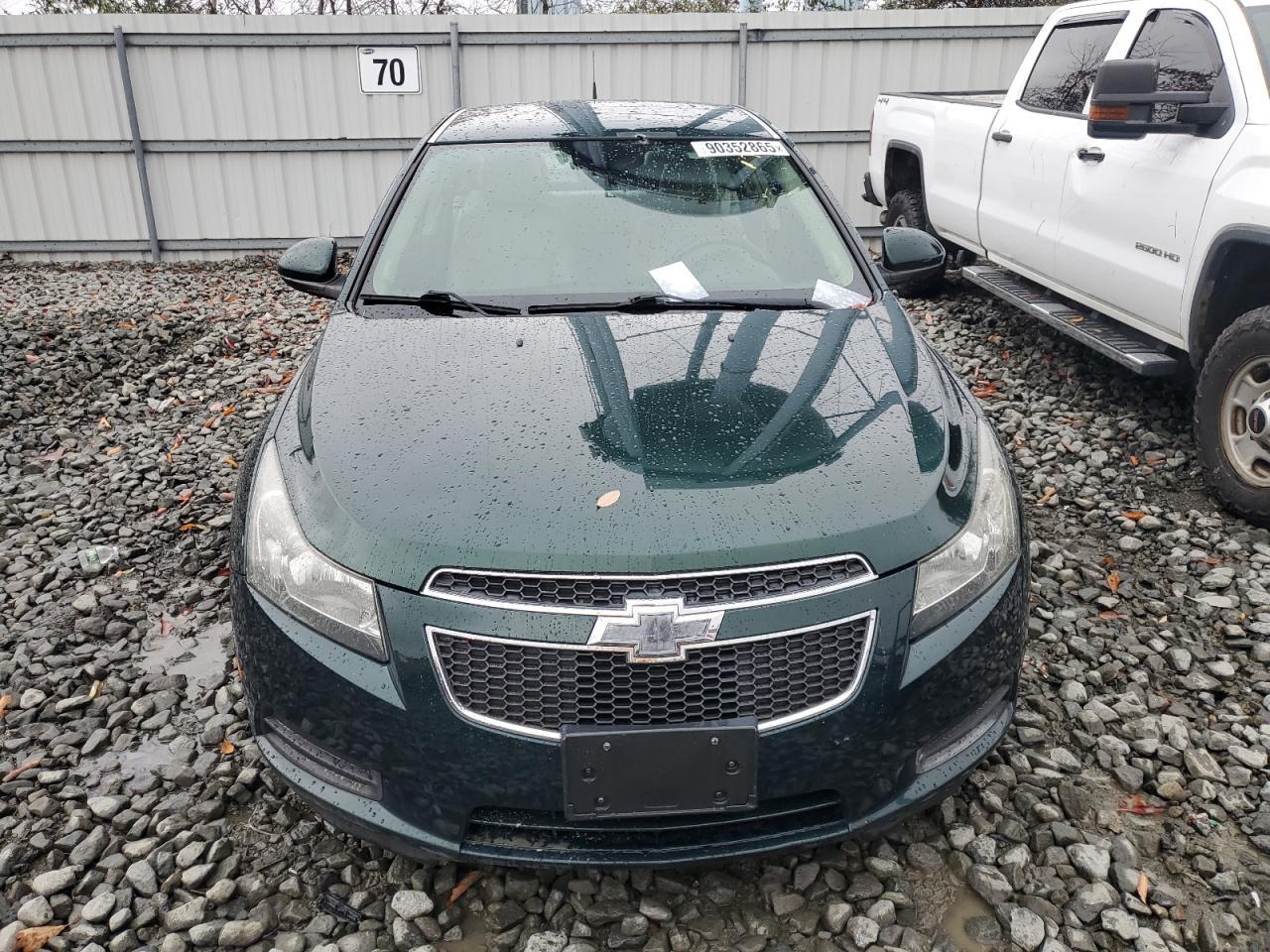 2014 Chevrolet Cruze - Image 5