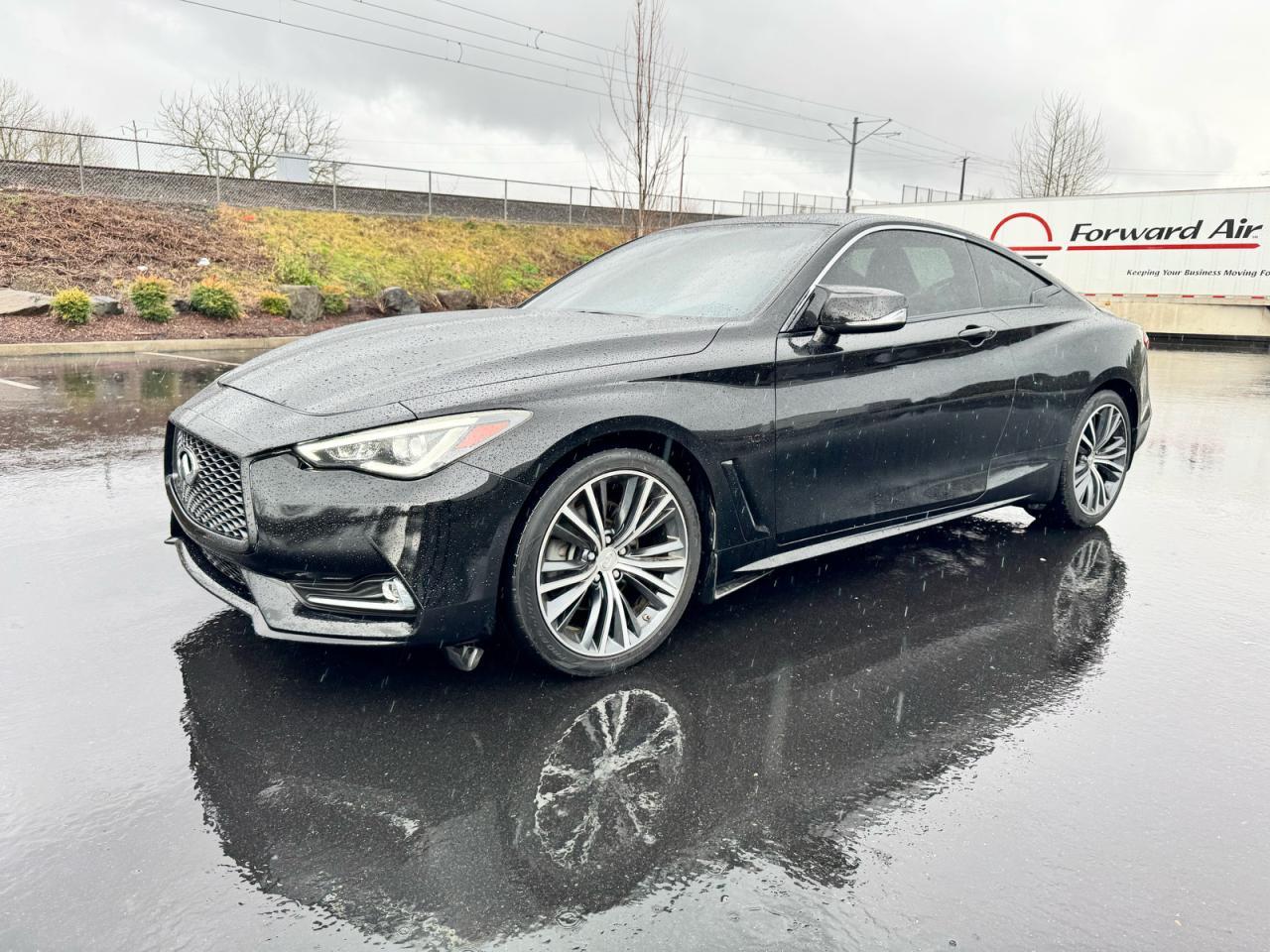 2018 Infiniti Q60 Luxe 300 - Фото 2