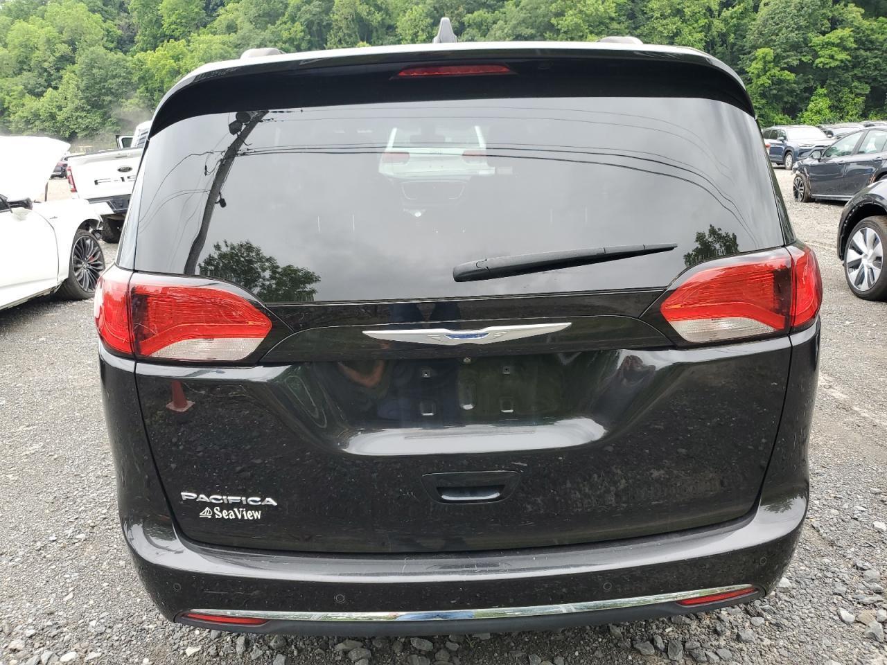 2018 Chrysler Pacifica Touring L - Фото 6