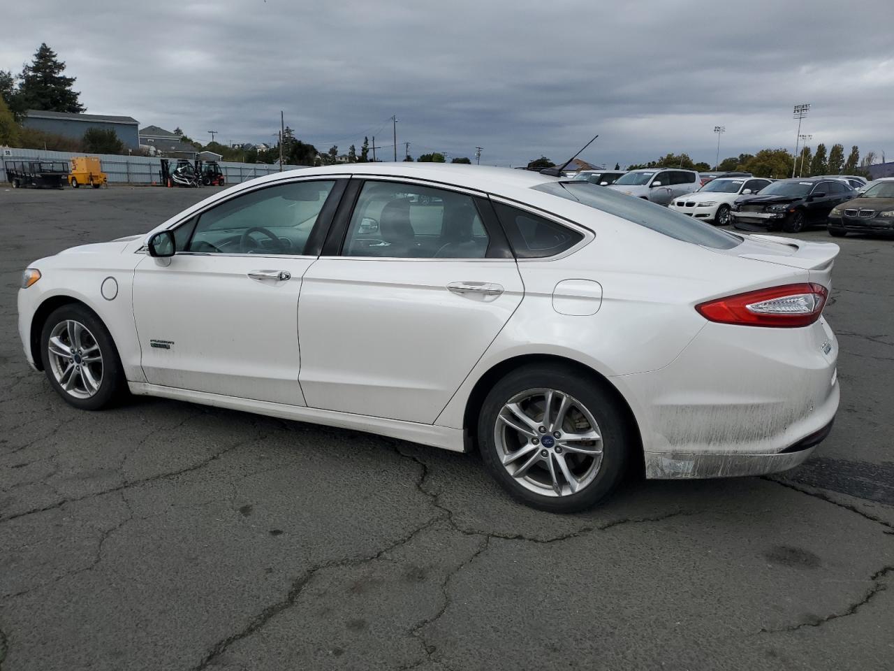 2015 Ford Fusion Titanium Phev - Фото 2