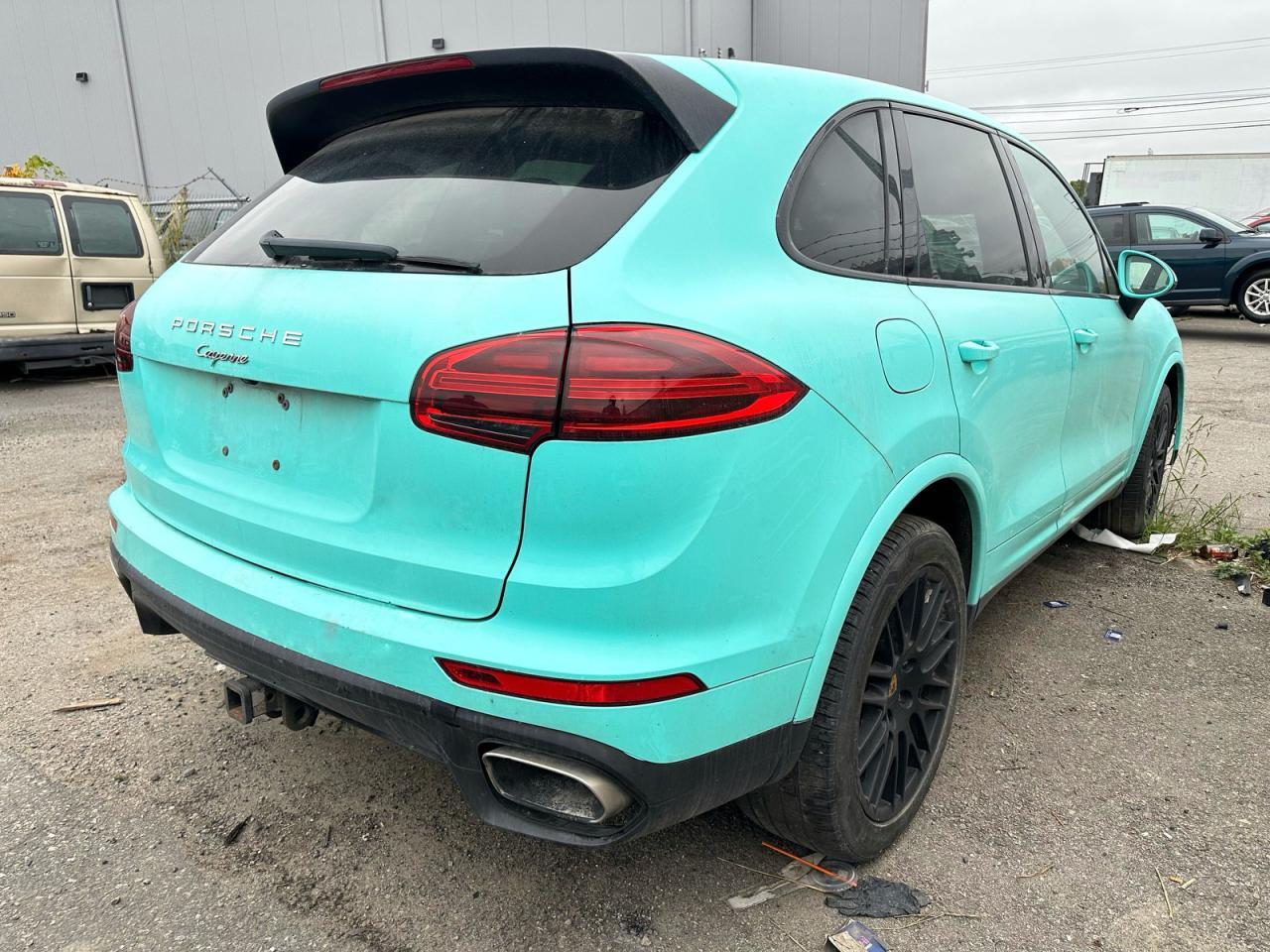 2017 Porsche Cayenne - Image 3