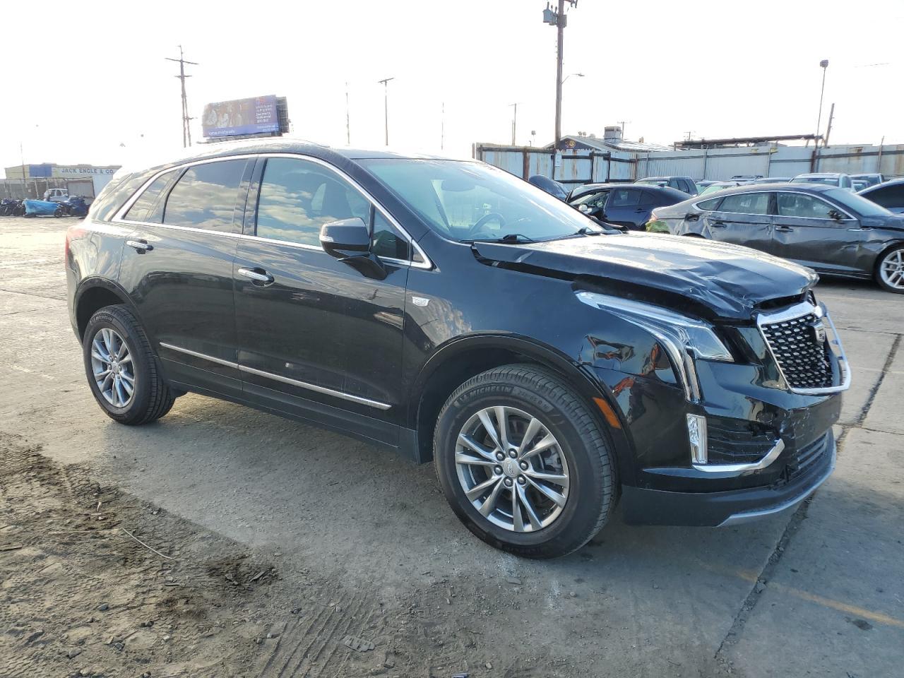 2023 Cadillac Xt5 Premium Luxury - Image 4