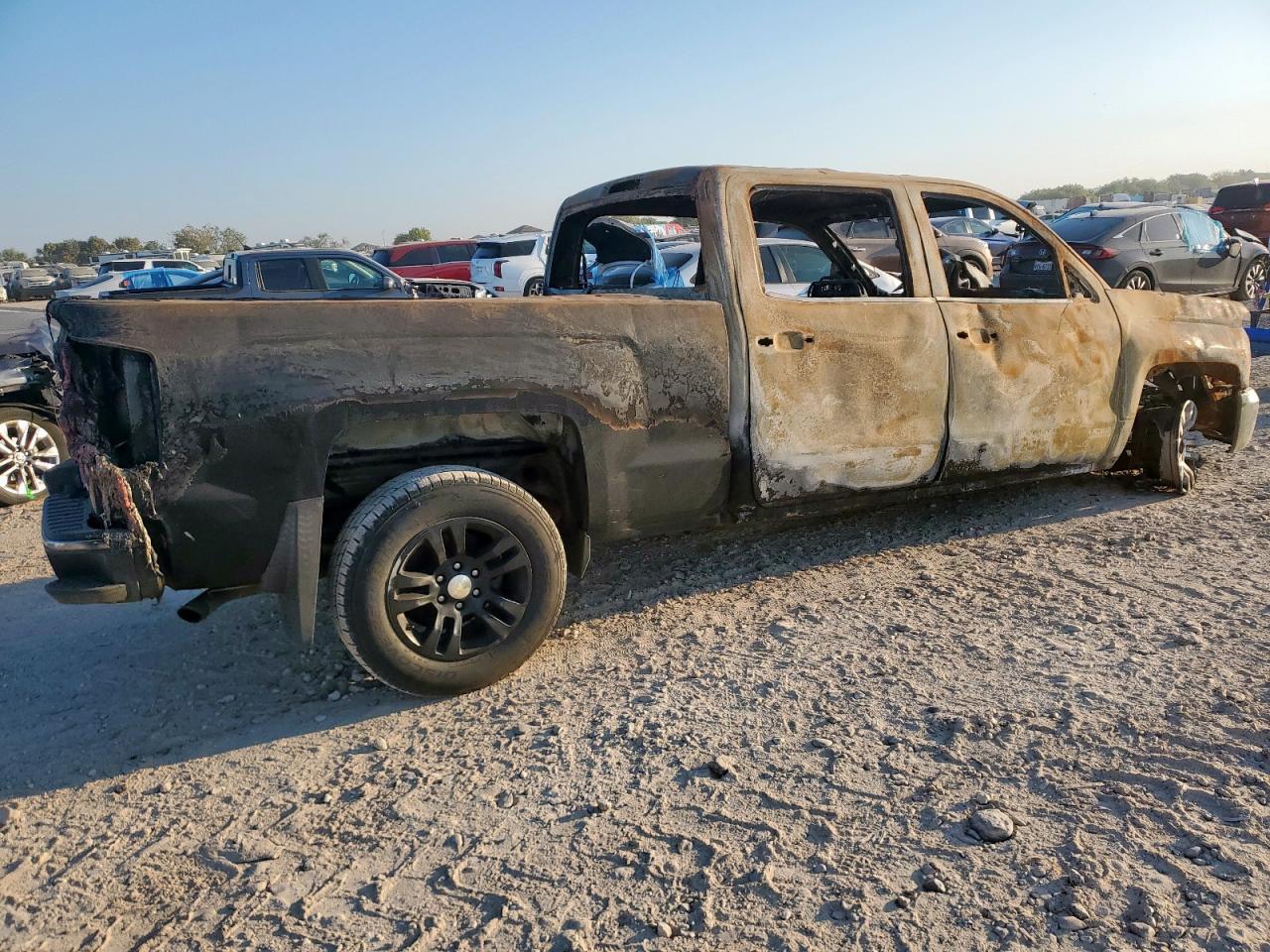 2016 Chevrolet Silverado K1500 Lt - Image 3