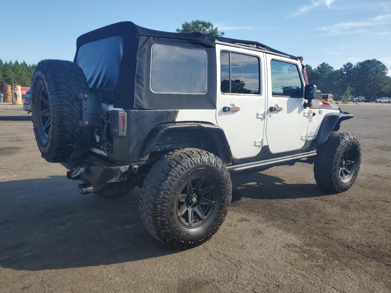 2013 Jeep Wrangler Unlimited Sport - Image 3