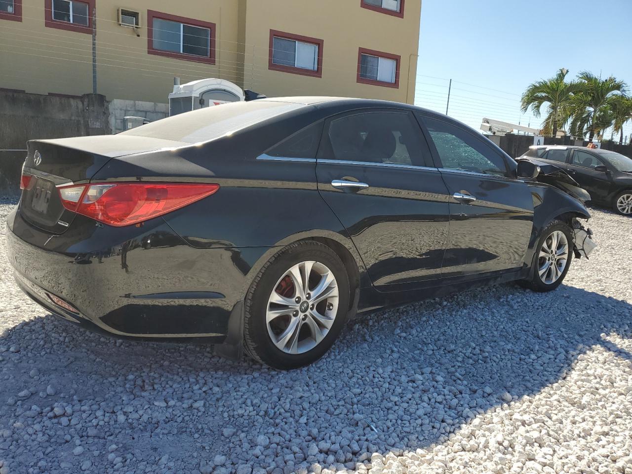 2011 Hyundai Sonata Se - Image 3
