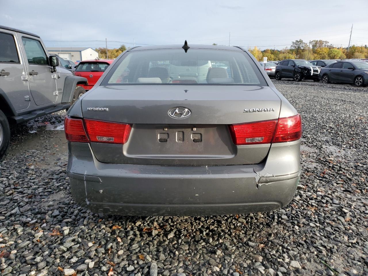 2010 Hyundai Sonata Gls - Image 6